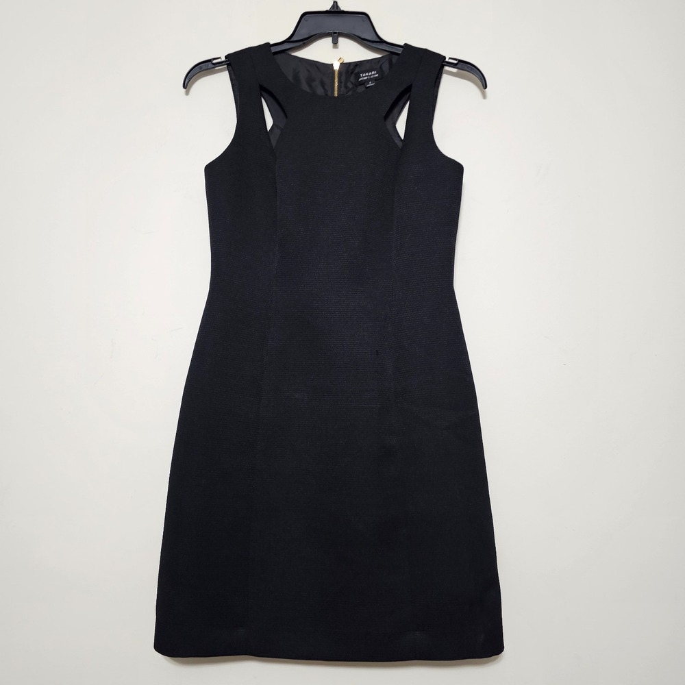 Tahari Women's Dress 6/Small‎ Black Short Sleevesless Sheath Cutout 1040
